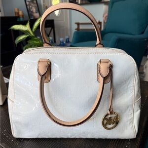 Michael Kors Patent Leather Cindy Dome Satchel Off White Structured Bag | GUC